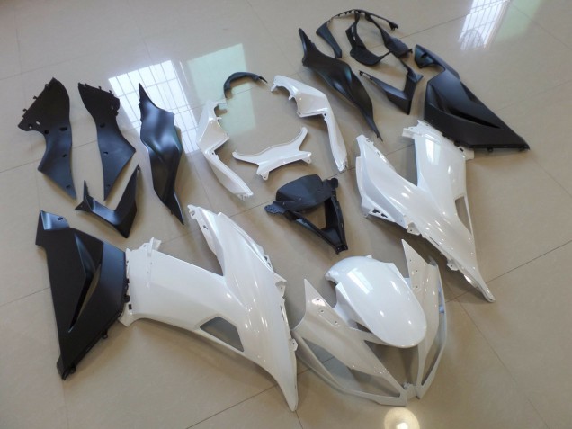 Blanc Brillant Noir 2013-2018 Kawasaki ZX6R Carénage Moto Blanc Brillant Noir 2013-2018 Kawasaki ZX6R Carénage Moto