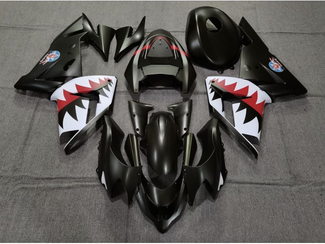 Bomber Betty Noir Mat 2004-2005 Kawasaki ZX10R Carénage Moto Bomber Betty Noir Mat 2004-2005 Kawasaki ZX10R Carénage Moto